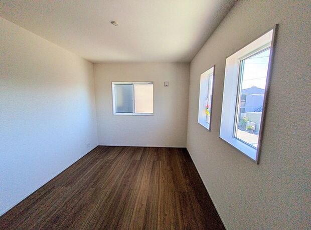 この部屋だれの部屋にしようかな、なんて会話を現地で楽しんでください。 