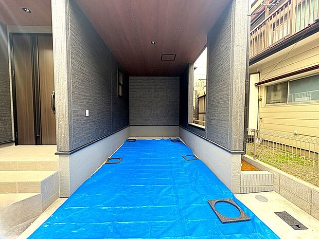 ビルトインガレージが、お客様の大切な愛車を守ります。