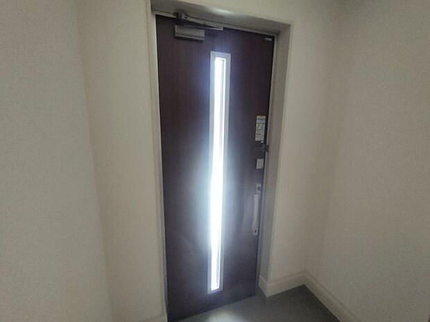 完成済み、実物をじっくりチェックできます。