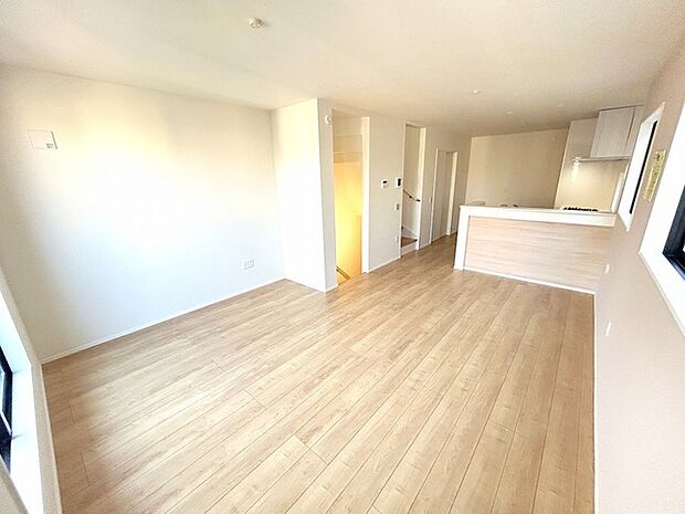 リビングは家具の配置も思いのまま。自由度が高い設計です。