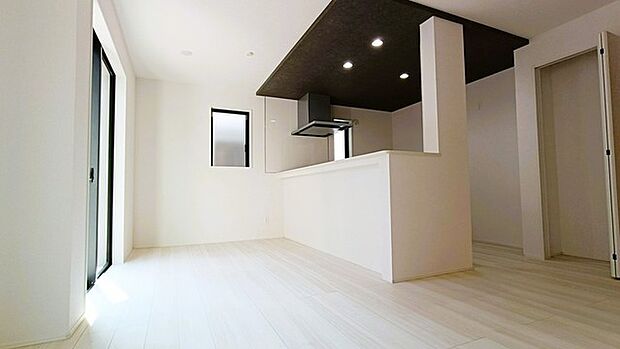 家族団らんの時間も増えそうな、くつろぎのＬＤＫ。 