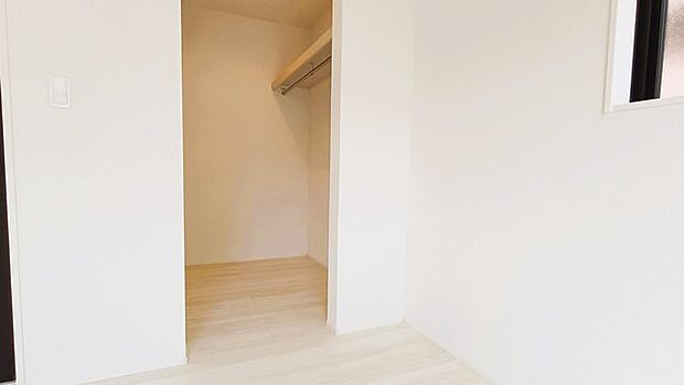 ご家族の思い出も大切にしまっておけるたっぷり収納。