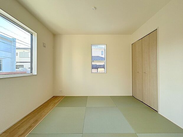 お子様にとっていいお昼寝空間になる和室は、ぜひリビングのお隣で。 