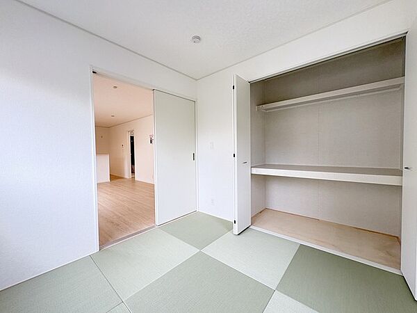 畳のにおいが香る和室は、きっとくつろぎの空間になるでしょう。
