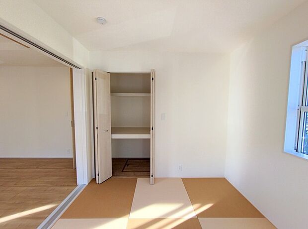 和室の収納は、やっぱり押入れがしっくりきます。 