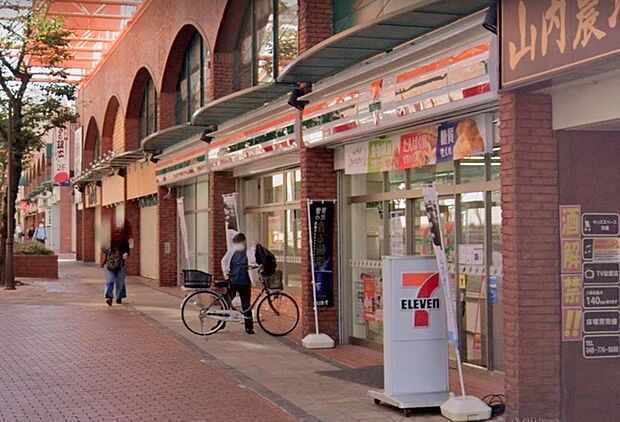 セブンイレブン 上尾モンシェリー店(520m)