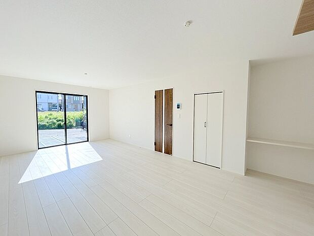 快適性とゆとりをデザインしたリビングは、広々した20帖。