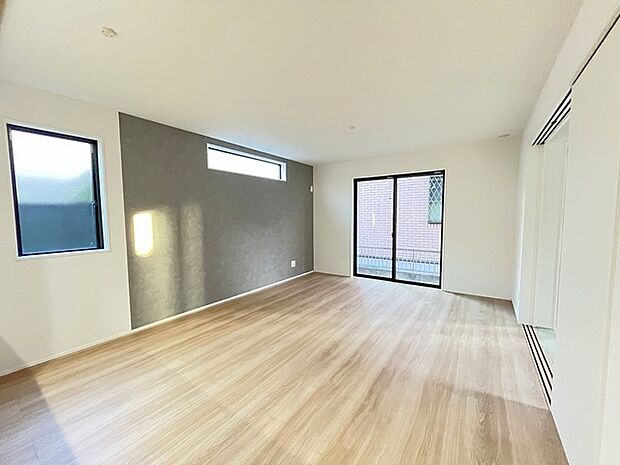 アクセントクロスが際立つＬＤＫ空間。 