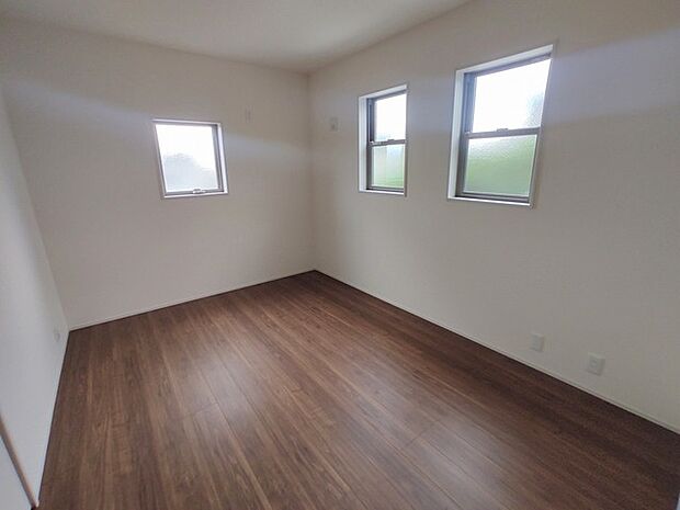 この部屋だれの部屋にしようかな、なんて会話を現地で楽しんでください。 