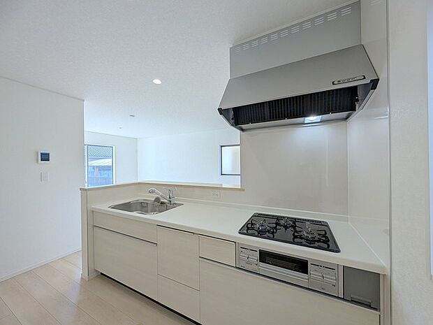 お料理を効率的に、楽しく。あったらいいなをかなえてくれるシステムキッチン。