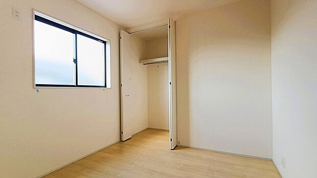 部屋ごとに設けた収納は、住みやすさへのこだわり。