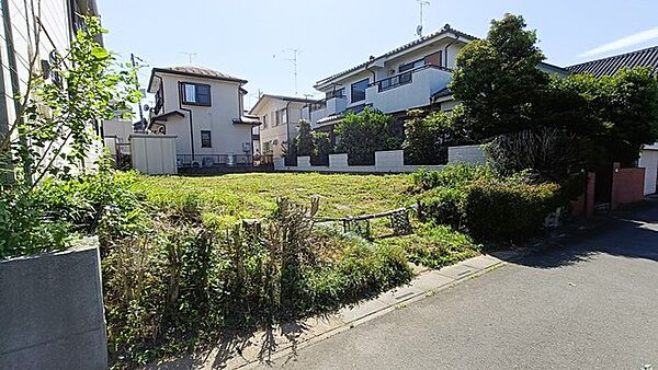 閑静な住宅地で、小さなお子様がいるご家族にも安心。