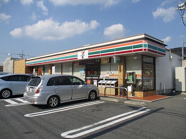 セブンイレブン大宮奈良町店(690m)