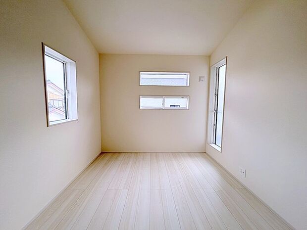 子供部屋には丁度良い洋室。サイズは5.25帖。