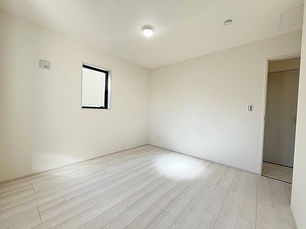 子供部屋には丁度良い洋室。