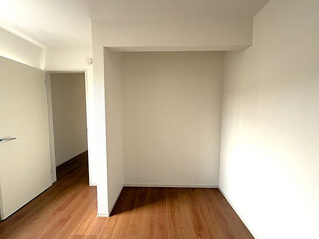 部屋ごとに設けた収納は、住みやすさへのこだわり。