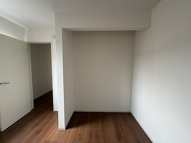 部屋ごとに設けた収納は、住みやすさへのこだわり。