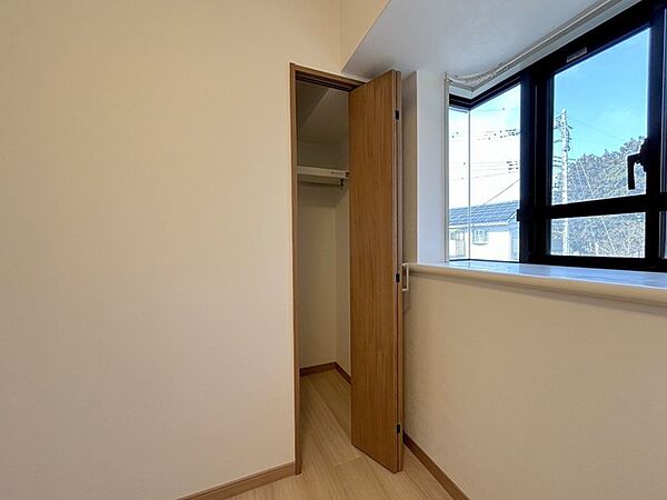 部屋ごとに設けた収納は、住みやすさへのこだわり。