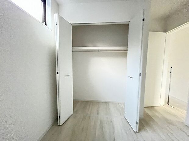 部屋ごとに設けた収納は、住みやすさへのこだわり。 