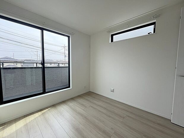 子供部屋には丁度良い洋室。サイズは5.25帖。 