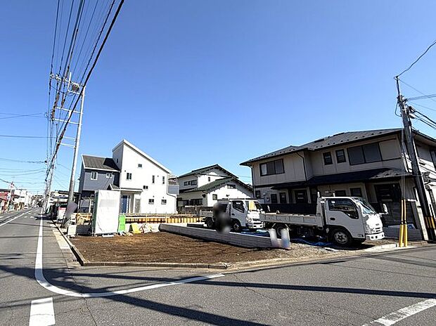同じグレードで建てられた最寄りの完成物件を、参考にご覧になれます。