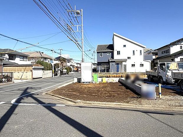 建築中ですが、同じグレードの完成済み建物を参考にご覧になることもできます。現地より最寄りの物件をご案内しますので、お気軽にご要望をお聞かせください。 