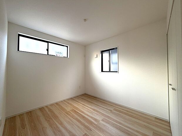 この部屋だれの部屋にしようかな、なんて会話を現地で楽しんでください。