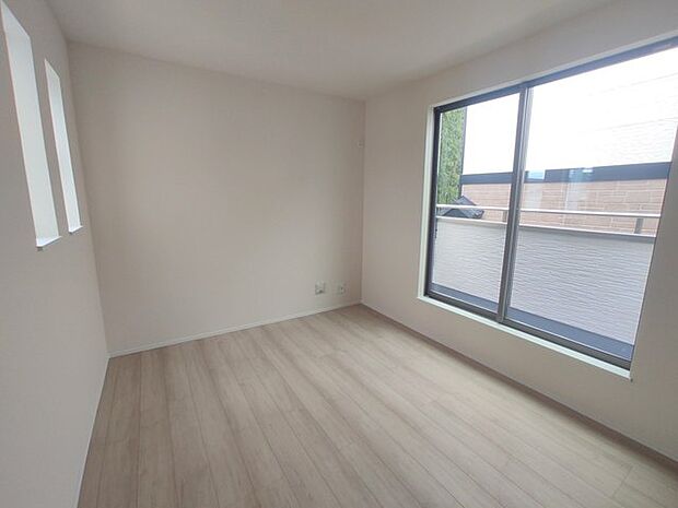 この部屋だれの部屋にしようかな、なんて会話を現地で楽しんでください。