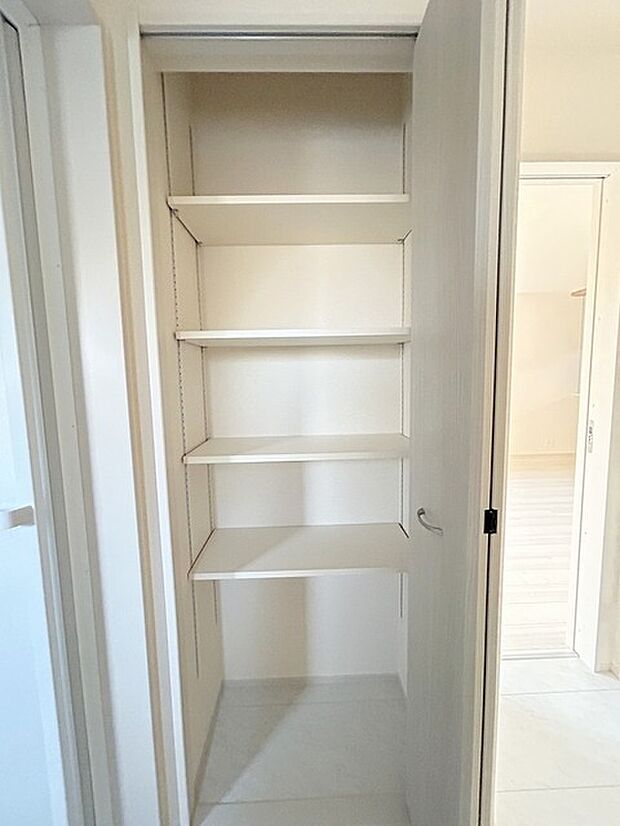 部屋ごとに設けた収納は、住みやすさへのこだわり。 