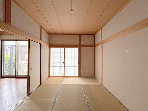 畳のにおいが香る和室は、きっとくつろぎの空間になるでしょう。