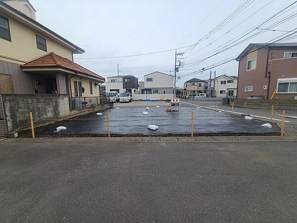 閑静な住宅街に、あなたの夢を叶える土地があります