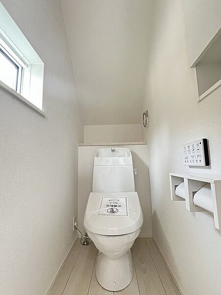 気持ちいいウォシュレット機能。