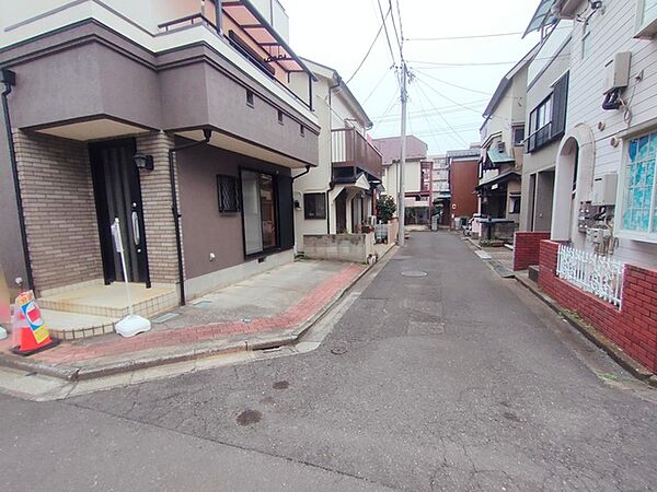 閑静な住宅地で、小さなお子様がいるご家族にも安心。