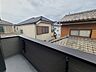 その他：周辺の街並みを穏やかに見晴らす、落ち着いた空気感に包まれたプライベートスペースです。
