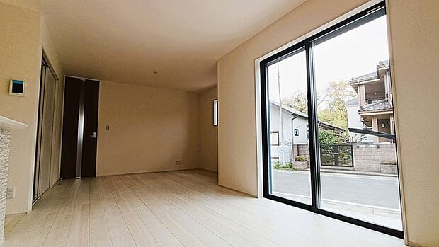 朝から日差しいっぱい、 早起きしたくなるＬＤＫ。 