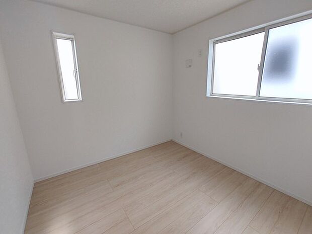この部屋だれの部屋にしようかな、なんて会話を現地で楽しんでください。