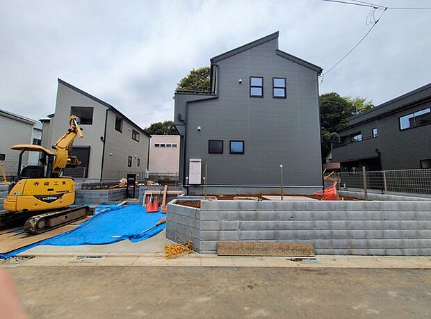同じグレードで建てられた最寄りの完成物件を、参考にご覧になれます。 