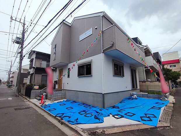 風通し・日当たりに優れる角地。開放感をお楽しみください。 
