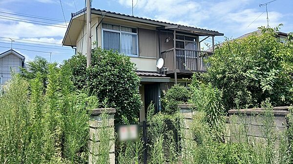 隣家とのゆとりにもこだわりを。広々敷地にご注目ください。