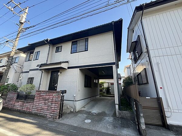 閑静な住宅地で、小さなお子様がいるご家族にも安心。