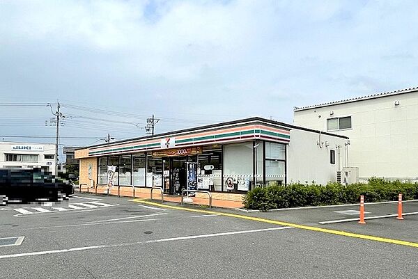 セブンイレブン行田桜町3丁目店（210m）
