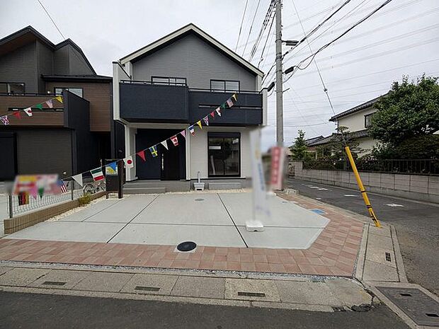 風通し・日当たりに優れる角地。開放感をお楽しみください。 