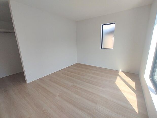 この部屋だれの部屋にしようかな、なんて会話を現地で楽しんでください。