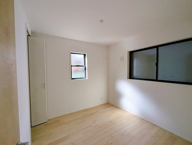 子供部屋には丁度良い洋室。 