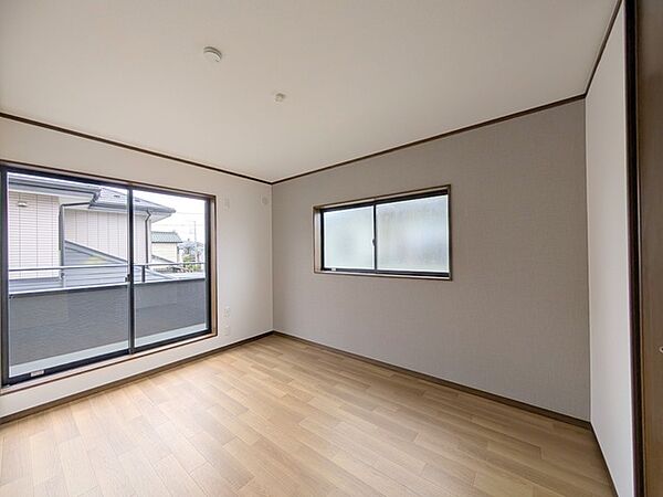 この部屋だれの部屋にしようかな、なんて会話を現地で楽しんでください。