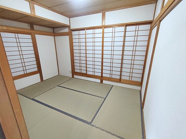 畳のにおいが香る和室は、きっとくつろぎの空間になるでしょう。
