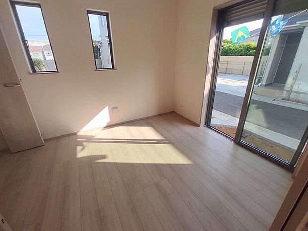 この部屋だれの部屋にしようかな、なんて会話を現地で楽しんでください。