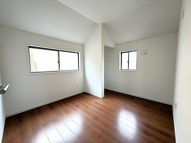 この部屋だれの部屋にしようかな、なんて会話を現地で楽しんでください。 