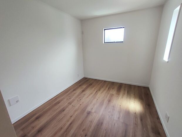 この部屋だれの部屋にしようかな、なんて会話を現地で楽しんでください。