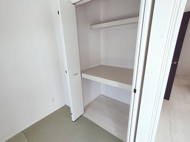 和室の収納は、やっぱり押入れがしっくりきます。